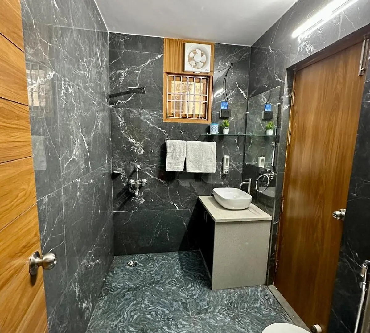 Newly Built Flat Near Taj Mahal Apartamento Agra